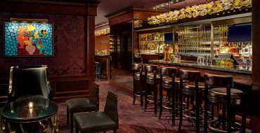 подборку мест с интерьером, поражающим прямо в сердце